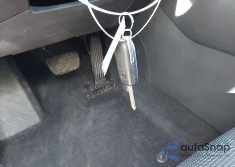 2020 Toyota Rav4 Le z USA, uszkodzony, nr VIN 2T3F1RFV0LC108554